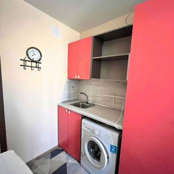 Продается 1-комнатная квартира, 13 м²
