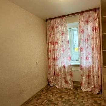 Сдается 2-х комнатная квартира, 345 м²
