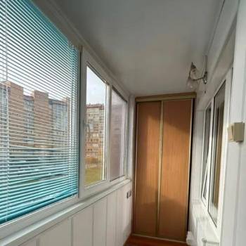 Сдается 2-х комнатная квартира, 345 м²