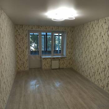 Продается 1-комнатная квартира, 32 м²