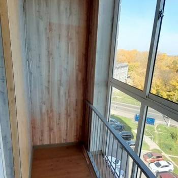 Продается 1-комнатная квартира, 54 м²