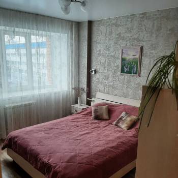 Продается 1-комнатная квартира, 48 м²