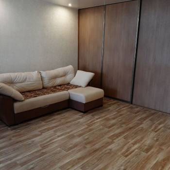 Продается 1-комнатная квартира, 48 м²
