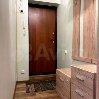 Продается 1-комнатная квартира, 33 м²