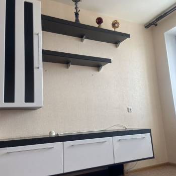 Продается 1-комнатная квартира, 42,1 м²