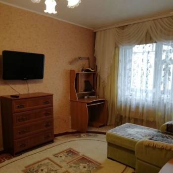 Продается 1-комнатная квартира, 38 м²