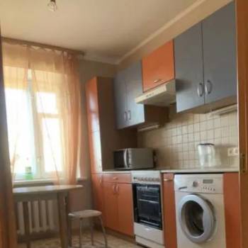 Продается 1-комнатная квартира, 40 м²