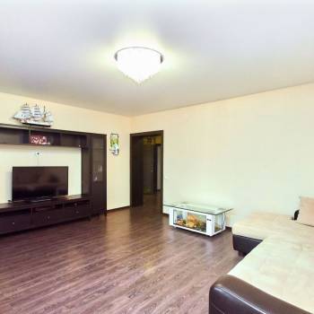 Продается 2-х комнатная квартира, 96 м²