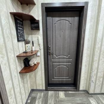 Продается 1-комнатная квартира, 53,7 м²