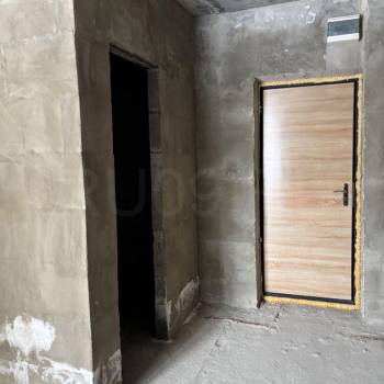 Продается Многокомнатная квартира, 18 м²