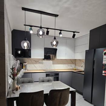 Продается Многокомнатная квартира, 102,7 м²