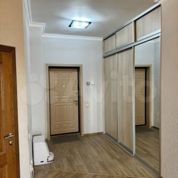 Продается 3-х комнатная квартира, 121,9 м²