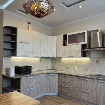 Продается 3-х комнатная квартира, 121,9 м²