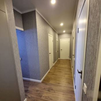 Продается 2-х комнатная квартира, 56,8 м²