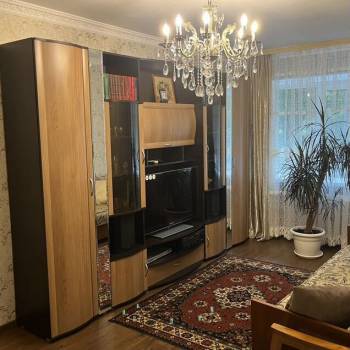 Сдается Многокомнатная квартира, 60 м²