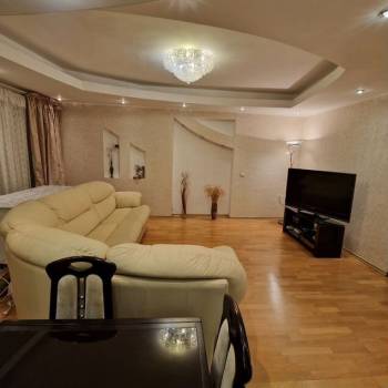 Продается 2-х комнатная квартира, 65 м²