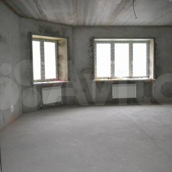 Продается 1-комнатная квартира, 69,6 м²