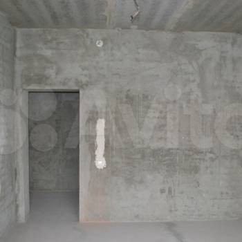 Продается 1-комнатная квартира, 69,6 м²