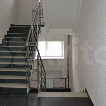 Продается 1-комнатная квартира, 69,6 м²