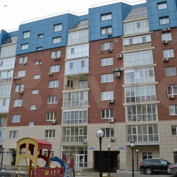 Продается 1-комнатная квартира, 69,6 м²