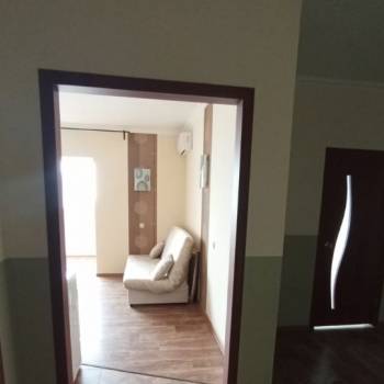 Продается 1-комнатная квартира, 53 м²