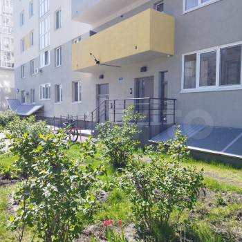 Продается 1-комнатная квартира, 37,3 м²