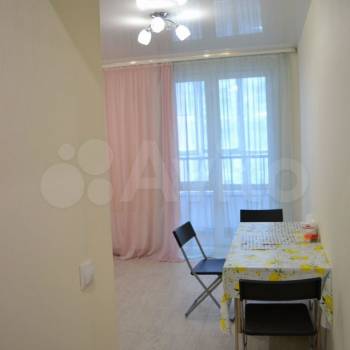 Продается 1-комнатная квартира, 38,9 м²