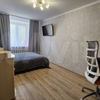 Продается Многокомнатная квартира, 110 м²