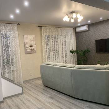 Продается Многокомнатная квартира, 134,4 м²