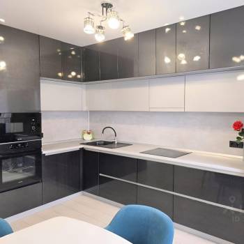 Продается Многокомнатная квартира, 150,3 м²