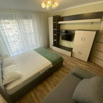 Продается 1-комнатная квартира, 36,6 м²