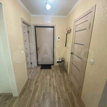 Продается 1-комнатная квартира, 36,6 м²