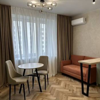 Продается 1-комнатная квартира, 41 м²