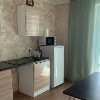 Продается 1-комнатная квартира, 36 м²