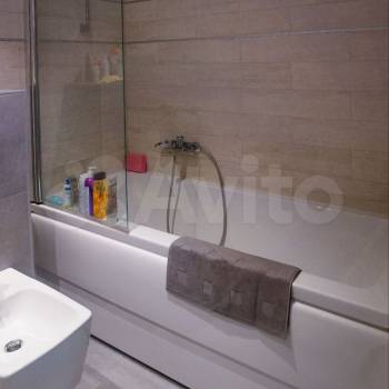 Продается 1-комнатная квартира, 42,7 м²