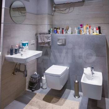 Продается 1-комнатная квартира, 42,7 м²