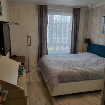 Продается 1-комнатная квартира, 48 м²