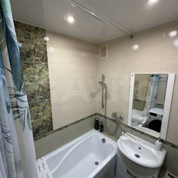 Продается Многокомнатная квартира, 75,9 м²