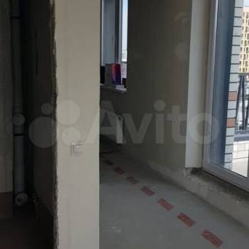 Продается Многокомнатная квартира, 79,9 м²