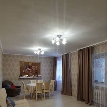 Продается 2-х комнатная квартира, 94 м²