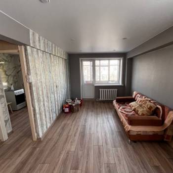 Продается 1-комнатная квартира, 33 м²