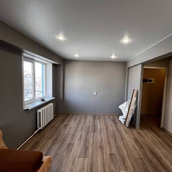 Продается 1-комнатная квартира, 33 м²