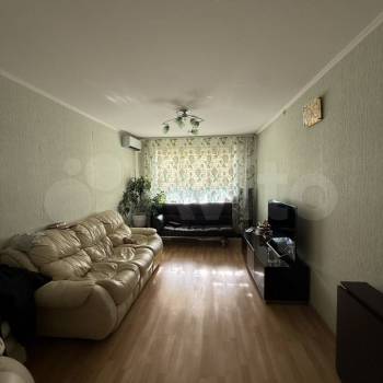 Продается 3-х комнатная квартира, 63 м²