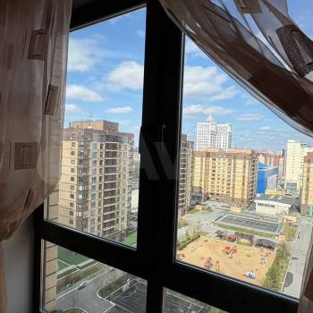 Продается 1-комнатная квартира, 55 м²