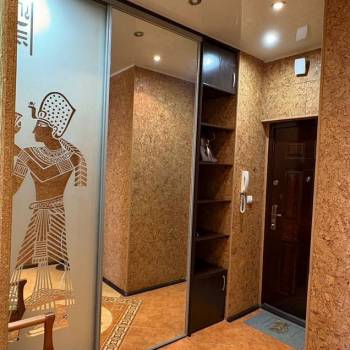 Продается 1-комнатная квартира, 55 м²