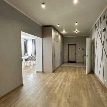 Продается Дом, 260 м²