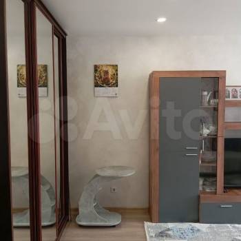 Продается 1-комнатная квартира, 43,5 м²