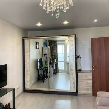 Продается 1-комнатная квартира, 39,5 м²