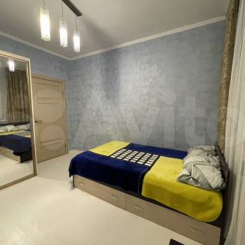 Продается 1-комнатная квартира, 54,5 м²