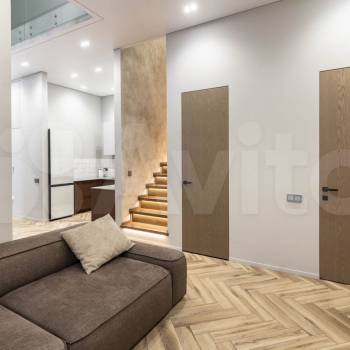 Продается 2-х комнатная квартира, 140 м²